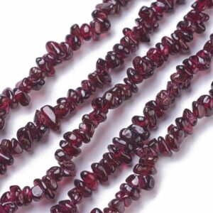 Granat garnet čips