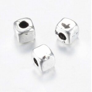 Metalni element 20 komada