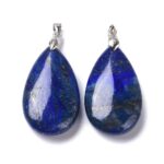 Privjesak poludragi kamen lapis lazuli.