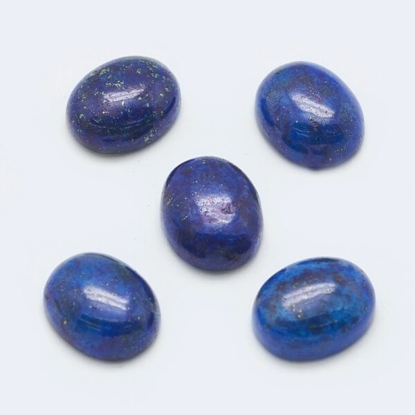 Lapis lazuli kabašon