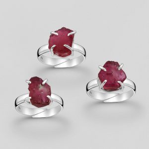 Srebrni prsten granat