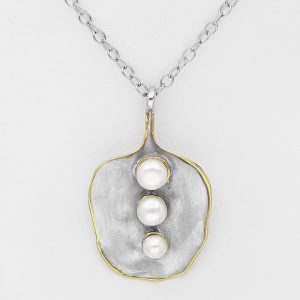 Srebrna ogrlica biseri